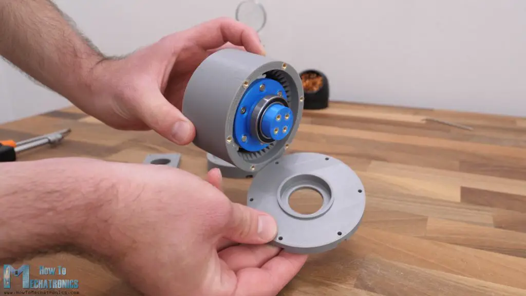 Assembling the planetary gearbox - front cover plate