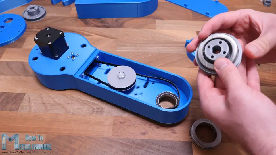 Assembling the second SCARA robot joint - 16 to 1 reduction ratio achieved with 2 GT2 belts