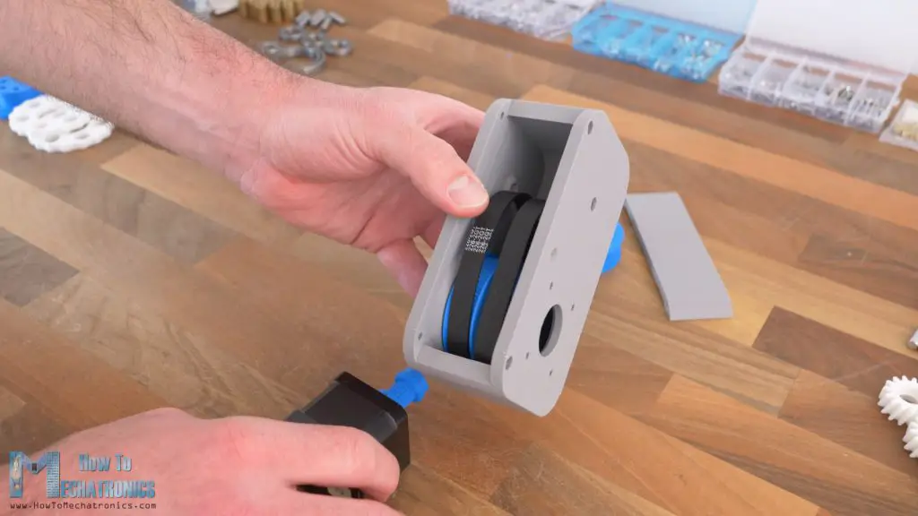 Inserting the GT2 belts for the drive