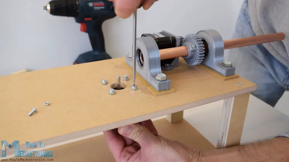 securing the feeder motor