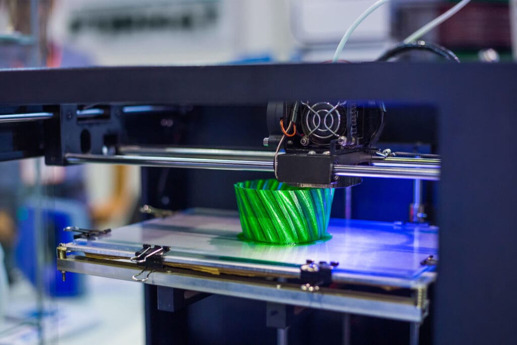 Make money with a 3D printer like a hobbyist